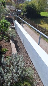 Terrassenwand 2025 neu gestrichen